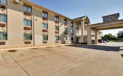 Motel 6 Dallas, TX - Fair Park