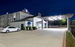 Motel 6 San Antonio, TX - South