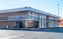 Motel 6 Perry, GA