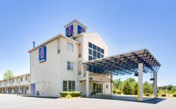 Motel 6 Statesville, NC