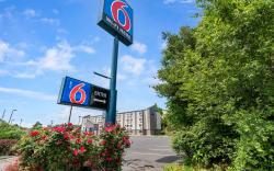 Motel 6 York, PA - North