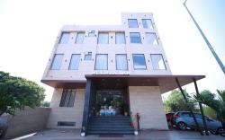 Neerja Inn