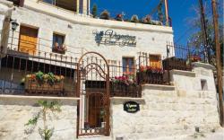 Vigneron Cave Hotel