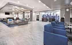 La Quinta Inn & Suites by Wyndham Victoria - South