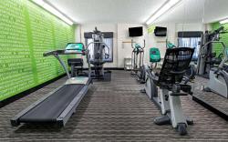 La Quinta Inn & Suites by Wyndham Dallas Arlington South