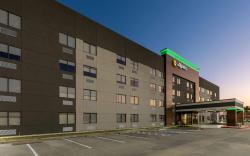 La Quinta Inn & Suites by Wyndham Houston NW Brookhollow