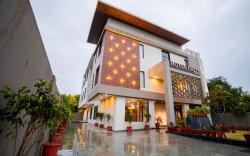Lalit International