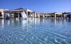 Pelagos Suites Hotel & Spa