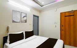Super Collection O Khajaguda Hills Formerly Sri Balaji Luxary Rooms
