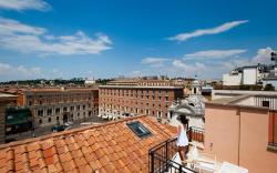 Oriana Homel Rome