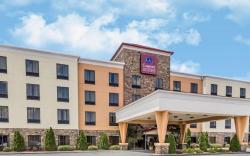 Comfort Suites