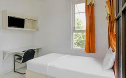 OYO Life 2760 Kost Simpang Borobudur 47