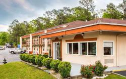 Econo Lodge Fort Jackson