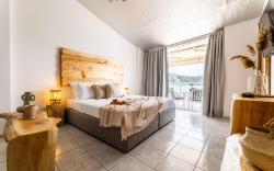 Casa Blue Marine, Philian Collection