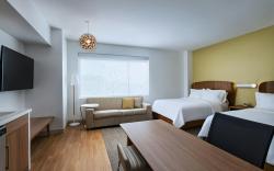 Element Dallas Las Colinas