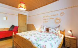 Renovated Mountain Retreat Stay