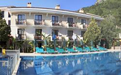 Perdikia Beach Hotel