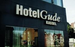 Hotel Gude