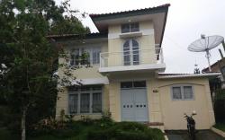 Villa Kota Bunga Clematis