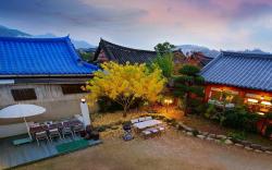 Jeonju Ihwawon Healing Gonggan Guest House