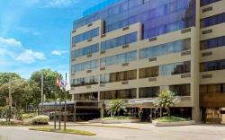 Roosevelt Hotel & Suites