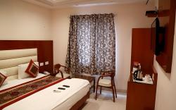 Hotel Sapphire @ New Delhi Railway Station