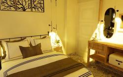 Dark Station Boutique Hotel