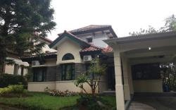Villa Kota Bunga Matahari
