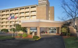 Best Western Plus Kansas City Sports Complex Hotel
