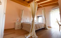 Barchi Resort - Apartments & Suites