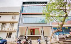 Townhouse Townhouse Atal Chowk Indirapuram Ghaziabad