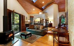 Escarpment Retreat