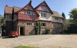 Rossal House Apartments
