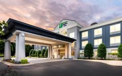 Holiday Inn Express & Suites Sylva - Western Carolina Area By IHG