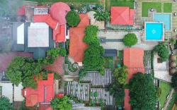 Manas Resort With Petting Zoo