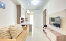 Private & Bright 2BR Apartment at Parahyangan Residence near Nara Park By Travelio