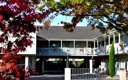 Accolade Lodge Motel