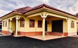 Suki Homestay 2 - Spacious Suburbs Bungalow