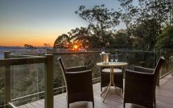 Avocado Sunset Bed and Breakfast