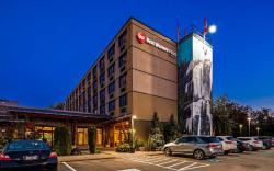 Best Western Plus Barclay Hotel