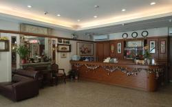 Sin Fu Business Hotel