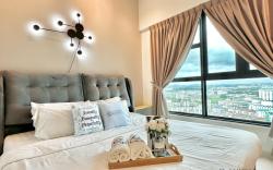 Minimalist Suite 🐣〖Jonker Street🐾🍿Melaka〗🤎