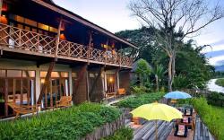 Hotel des Artists Rose of Pai