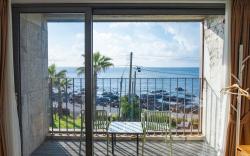 THE VILLAS OCEAN Black