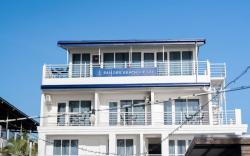 Sailor’s Beach Resort