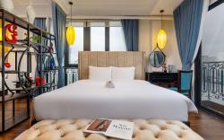 Golden Legend Boutique Hotel