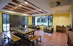 雲山水綠野雅築民宿