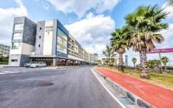 Jeju Pearly Hotel