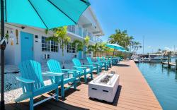Latitude 26 Waterfront Boutique Resort - Fort Myers Beach