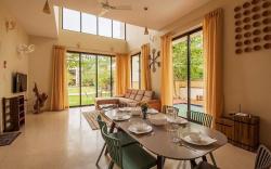 StayVista's Greenwoods Villa 1 - City-Center Villa with Private Pool, Terrace, Lift & Carrom Board